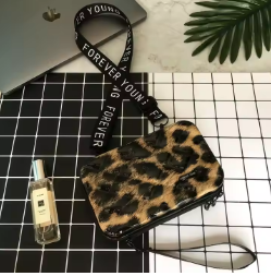 Box sling bag for women